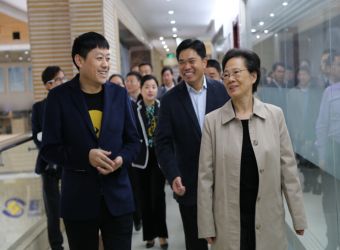 圖片正在加載