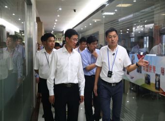 圖片正在加載